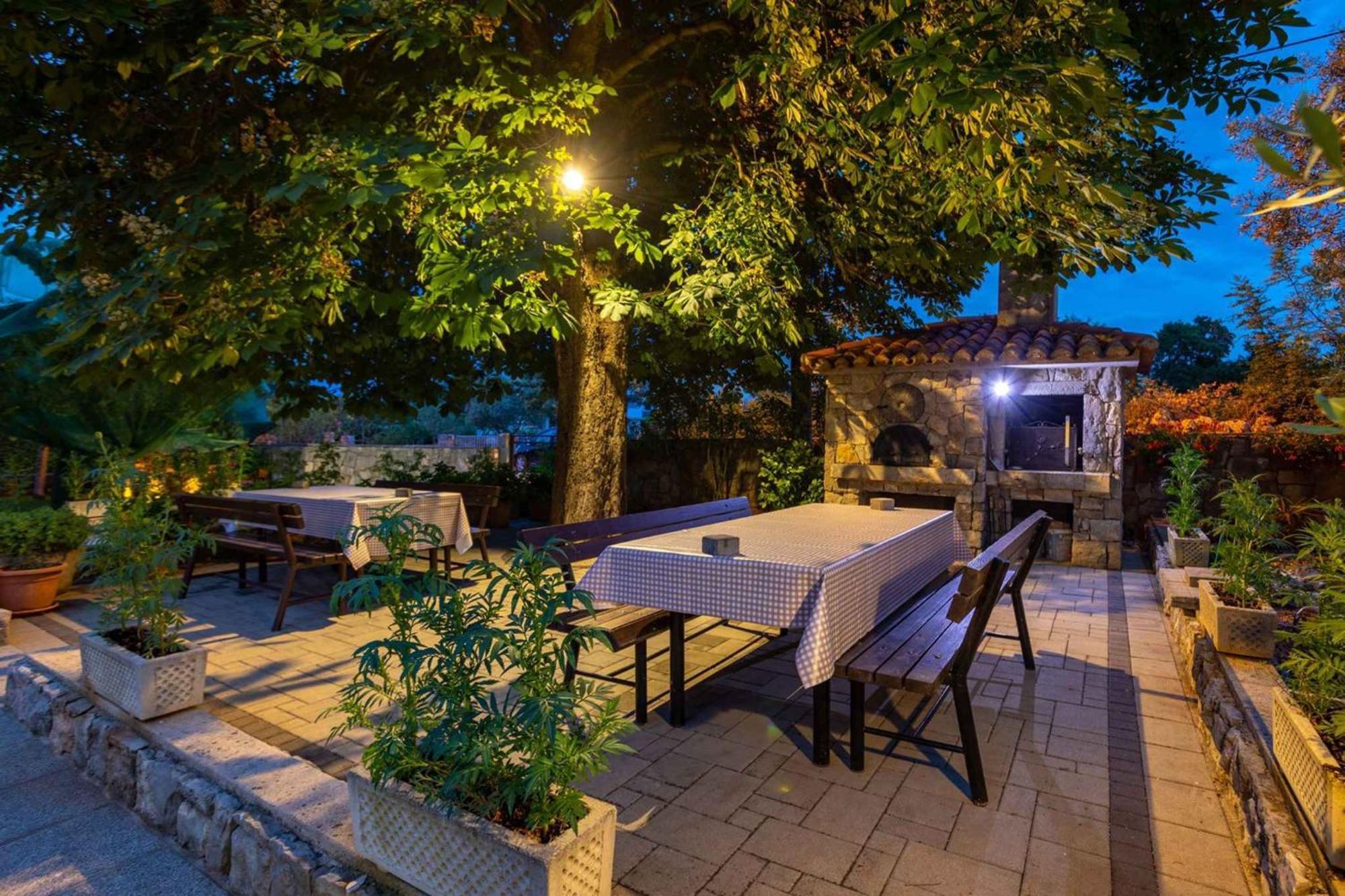 Malinska Apartment 1 Sveti Anton  外观 照片