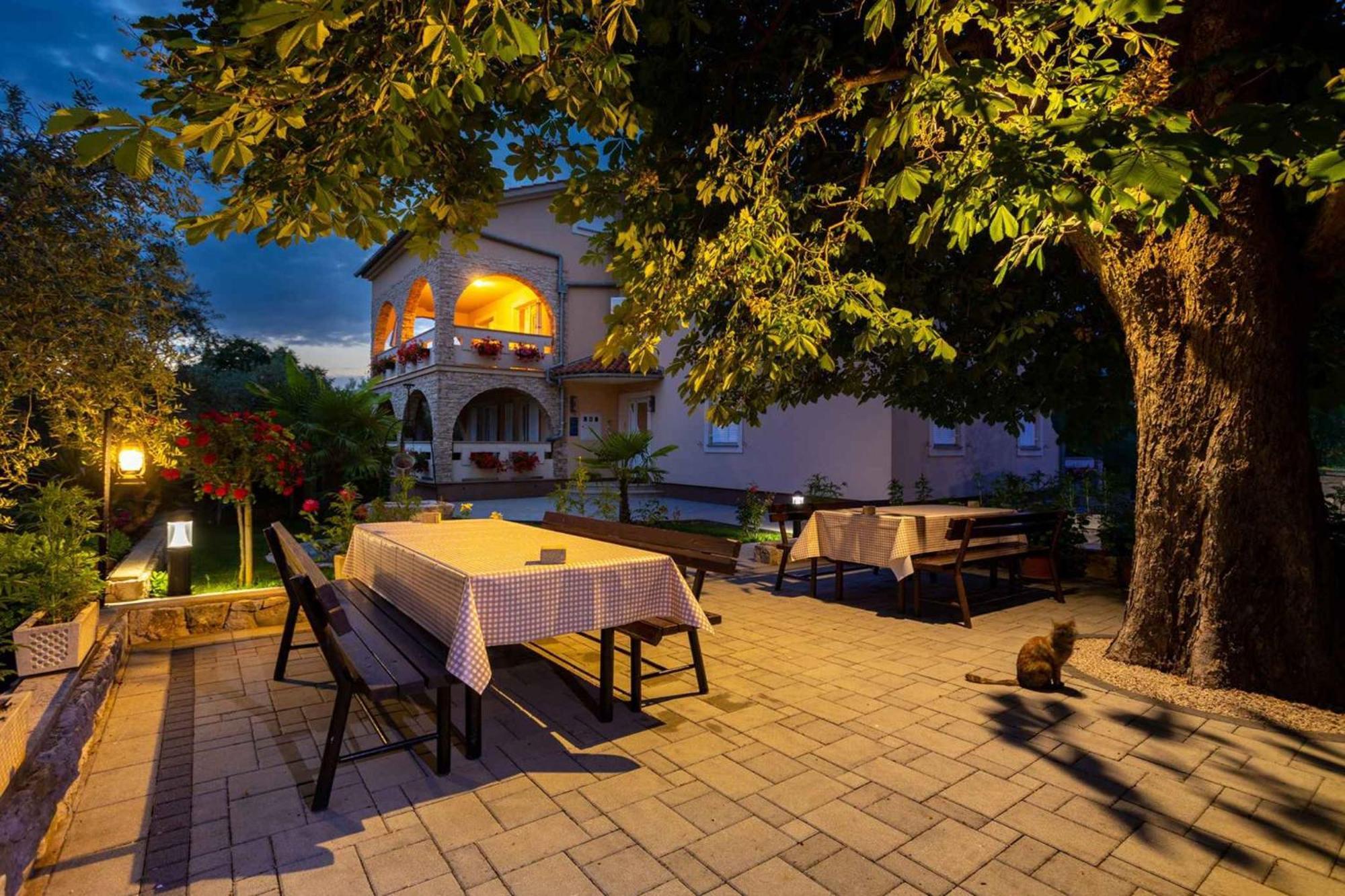 Malinska Apartment 1 Sveti Anton  外观 照片